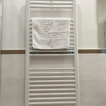 לינה וארוחת בוקר Ameli